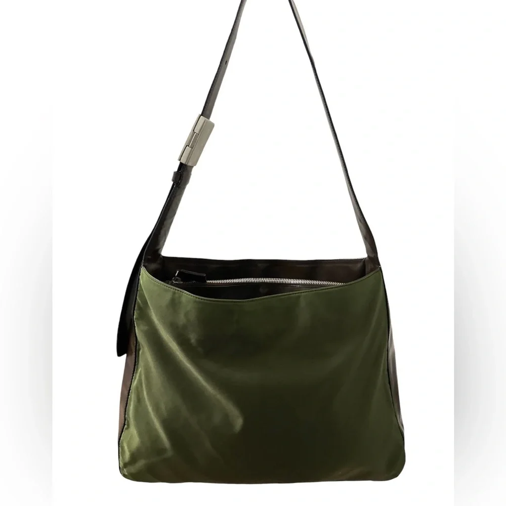 PRADA Vintage Tessuto Nylon Hobo Bag Olive Green Leather Trim B7816 Y2K - Picture 5 of 15